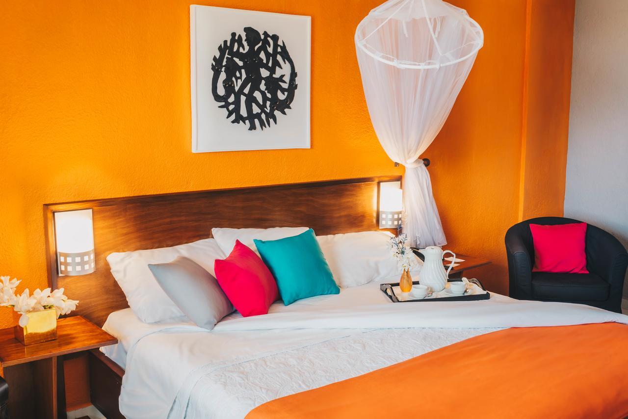 Hotel Montana Pétionville エクステリア 写真