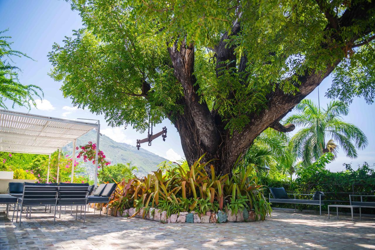 Hotel Montana Pétionville エクステリア 写真