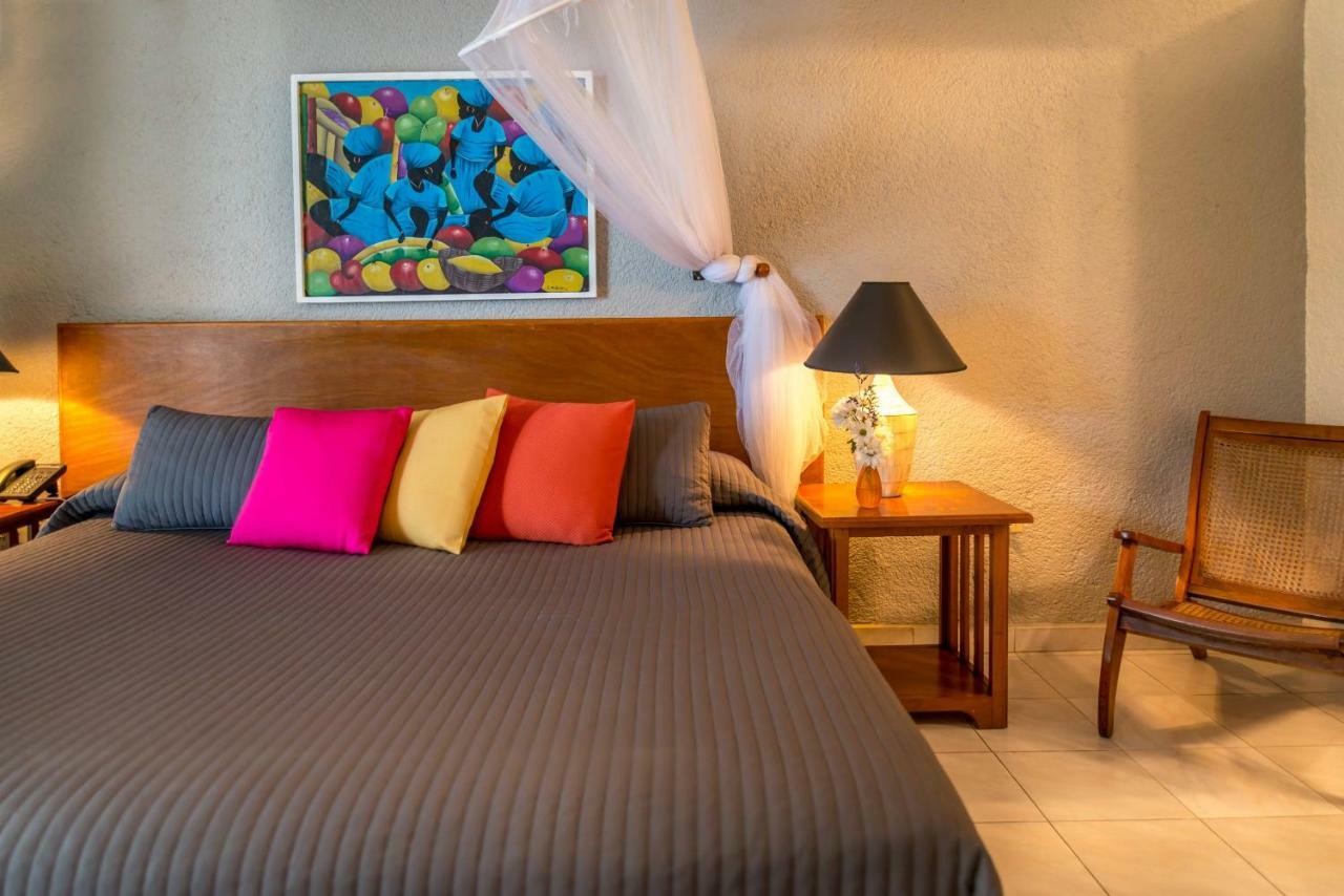 Hotel Montana Pétionville エクステリア 写真